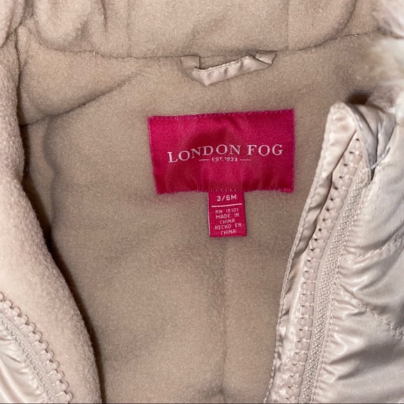 LONDON FOG NWT Infant Snowsuit 3-6 months - Picture 2 of 9
